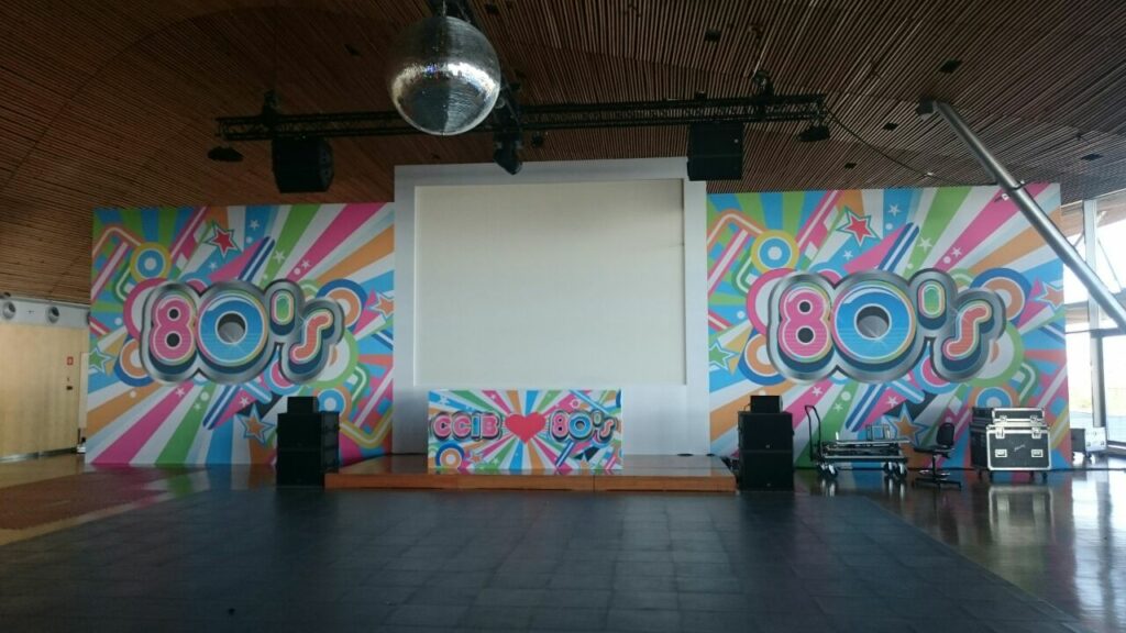 CCIB 80S - backdrop system AV drop