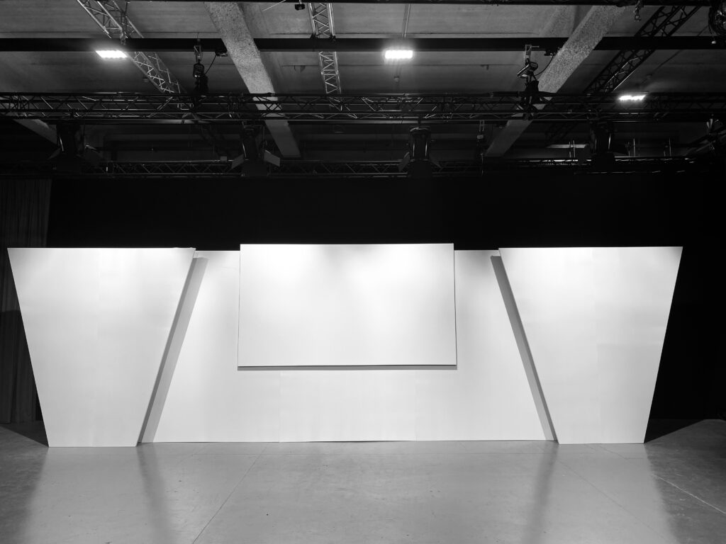 The AV-Drop Modular Backdrop System