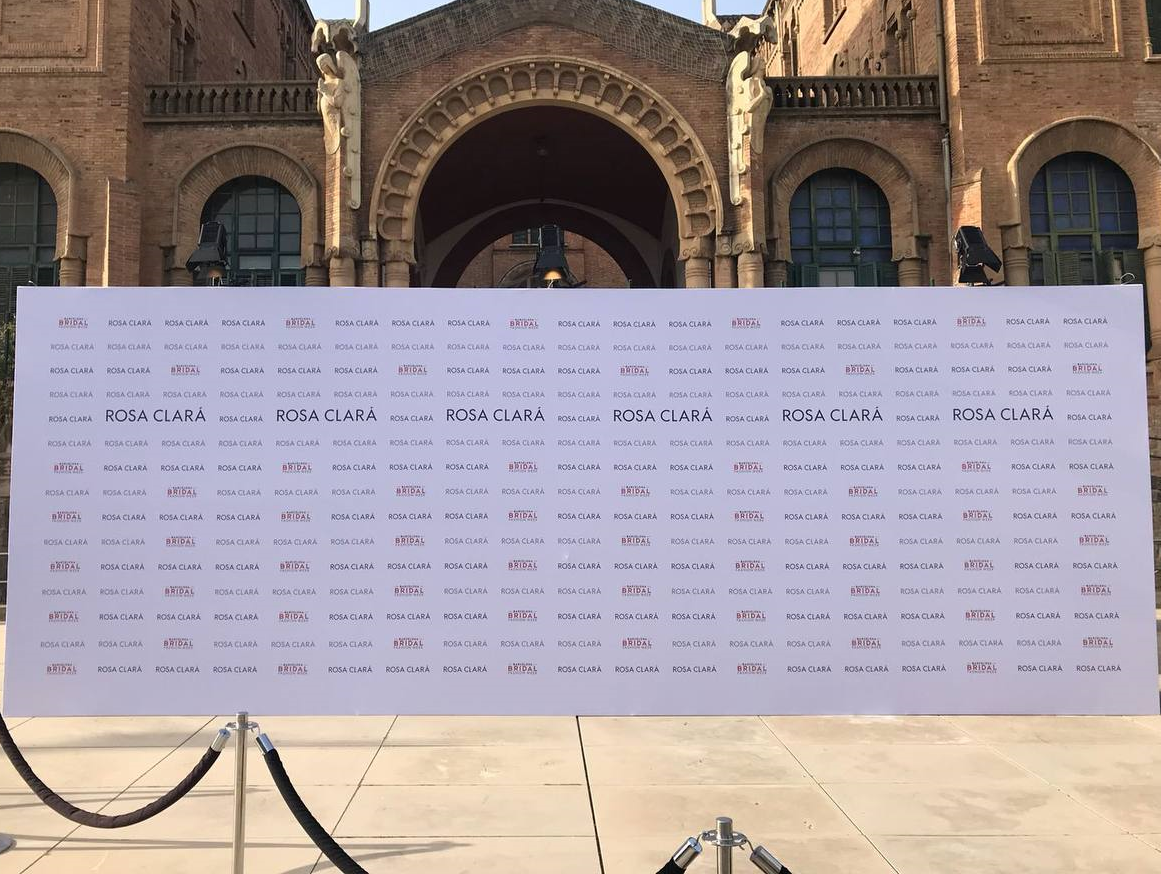 App - Photocalls - backdrop system AV drop Hintergrund für Photocalls
