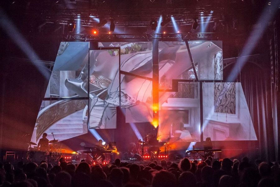 Konzertbühnen-Hintergrund mit Projection Mapping