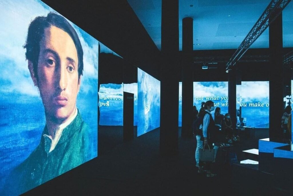 Grands Écrans de Projection pour Projection Immersive