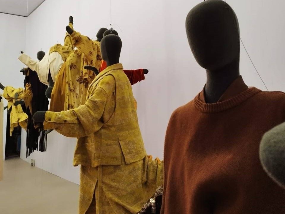 Rooms for Immersive Projection